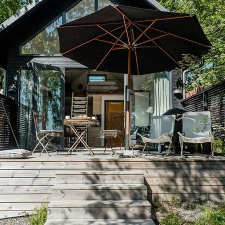 Charmerende Feriehus Med Havudsigt Naer Stockholm Värmdö Exteriör bild