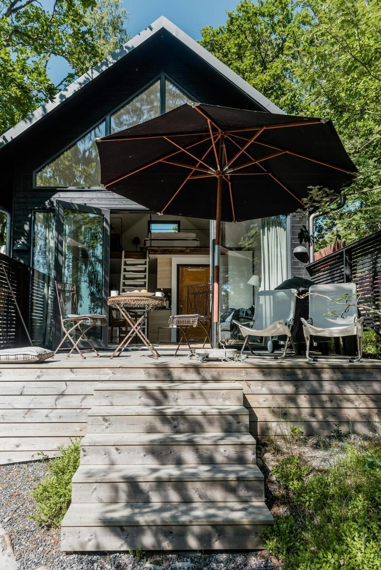 Charmerende Feriehus Med Havudsigt Naer Stockholm Värmdö Exteriör bild